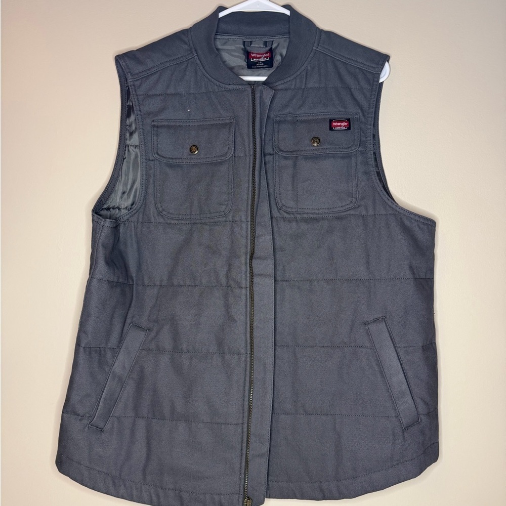 Wrangler Charcoal Quilted Vest